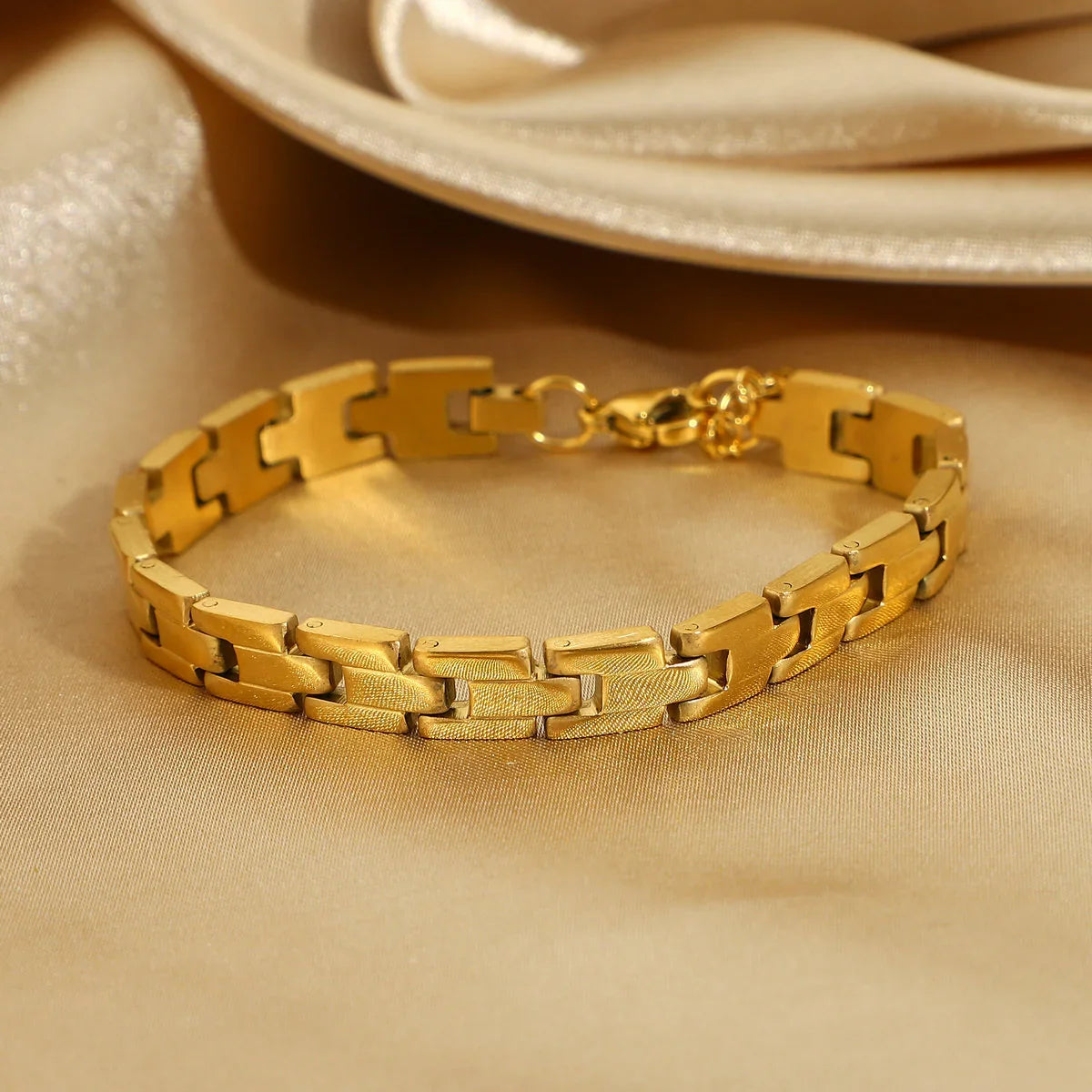 [Royal&Vicky]Zeri Gold Bracelet