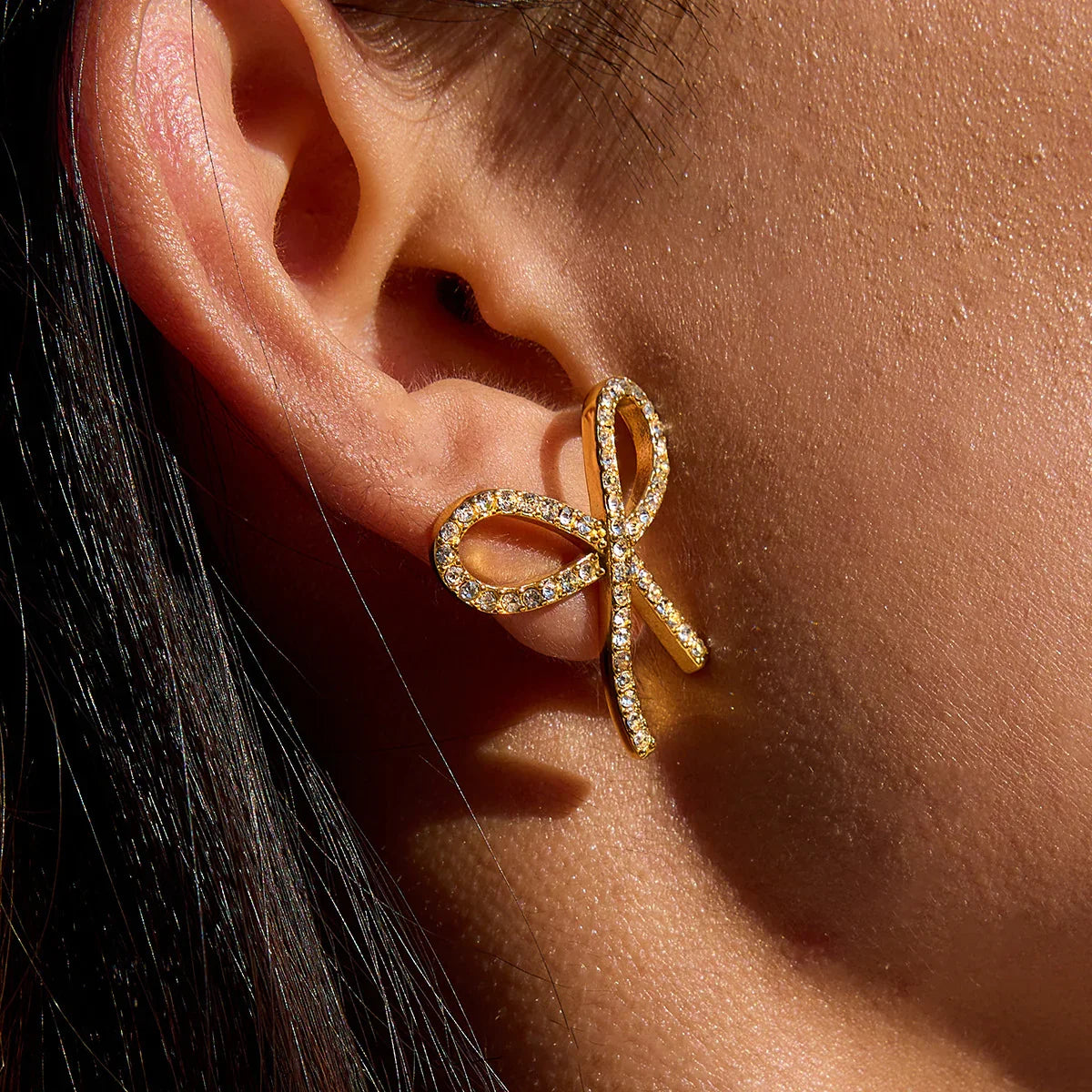 [Royal&Vicky]Dannah Diamond Bow Tie Earrings