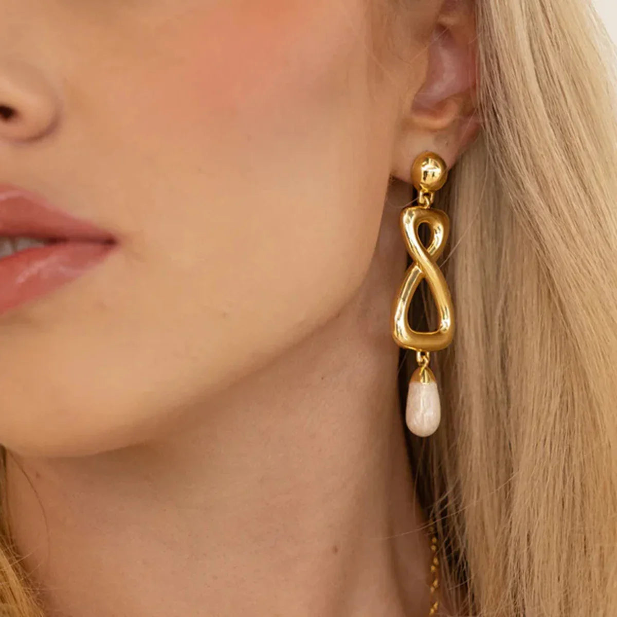 [Royal&Vicky]Kaylee Freshwater Pearl Earrings