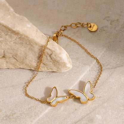 [Royal&Vicky]Blaire Butterfly Pearl Bracelet