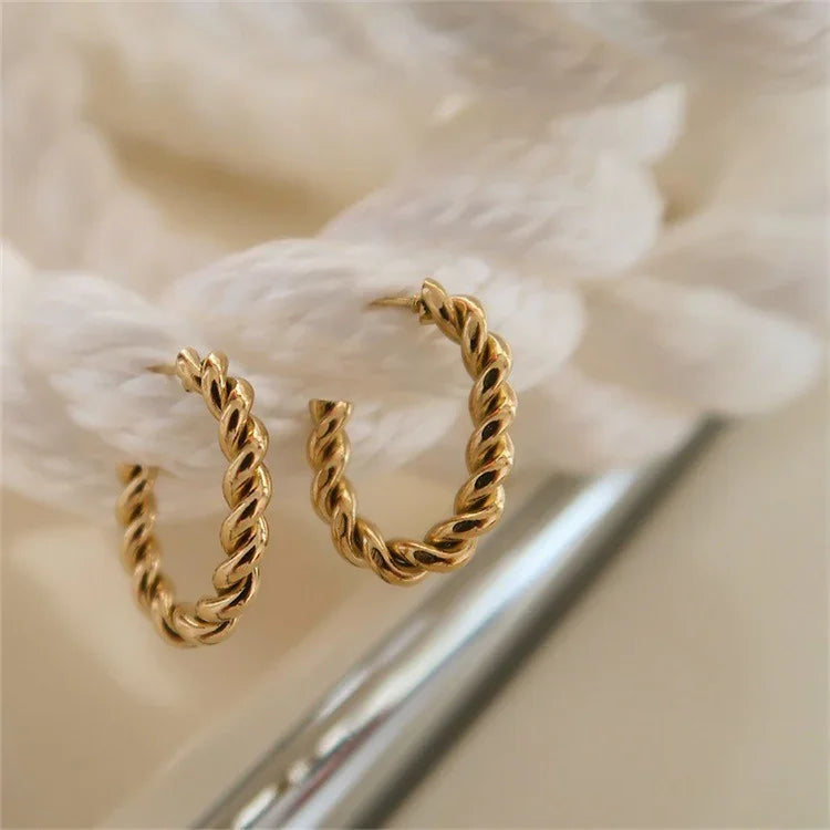 [Royal&Vicky]Gigi Twist Gold Earrings