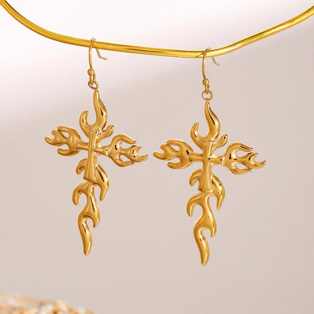 [Royal&Vicky]Adrielle Branched Cross Gold Earrings