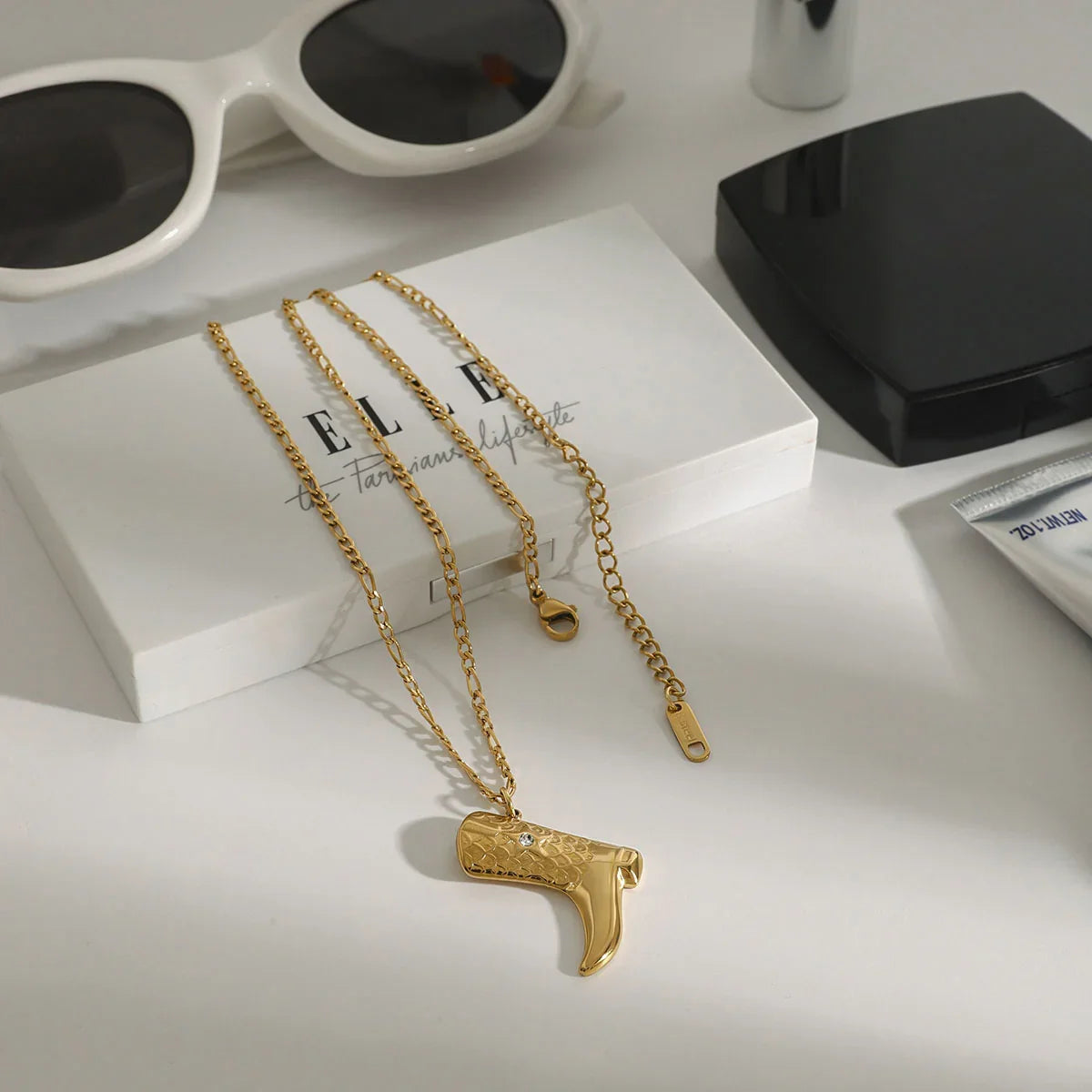 [Royal&Vicky]Makayla Gold Boot Pendant