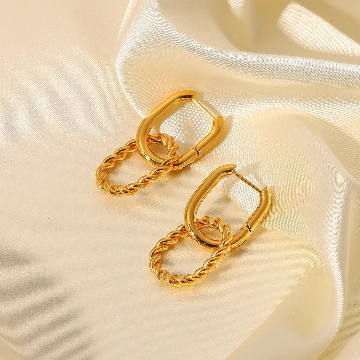 [Royal&Vicky]Skadi Gold Earrings
