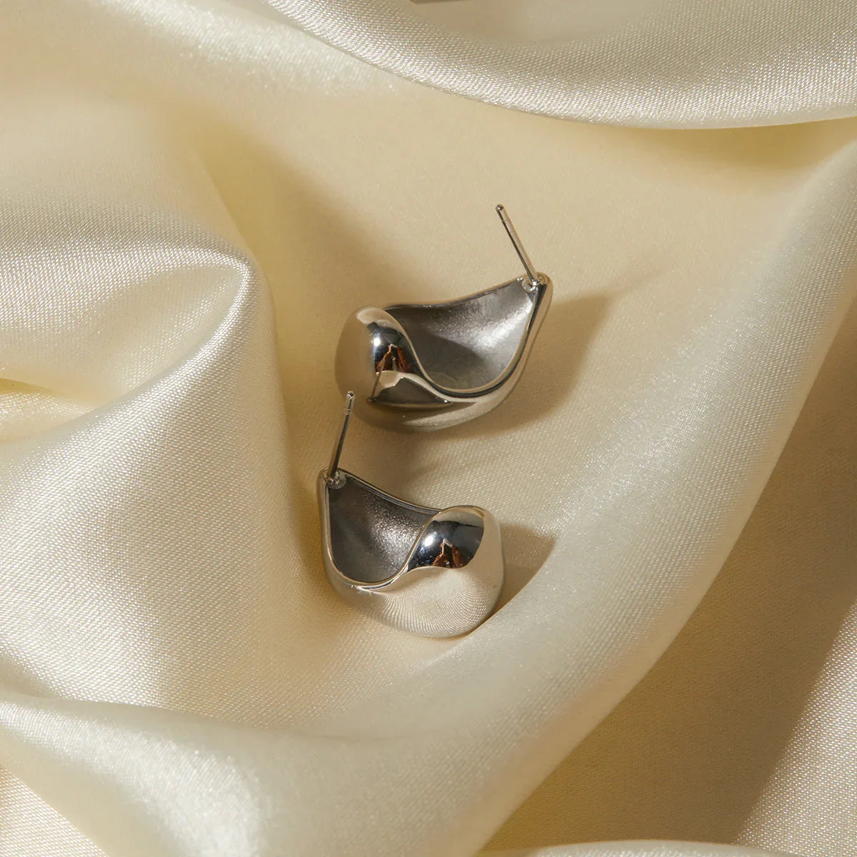 [Royal&Vicky]Amelie Gold Earrings