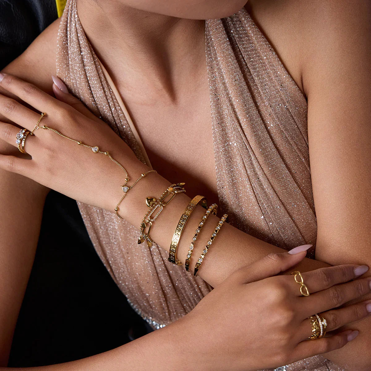 [Royal&Vicky]Winslow Gold Hand Chain