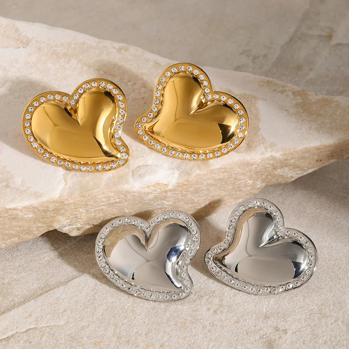 [Royal&Vicky]Holly Heart Gold Earrings