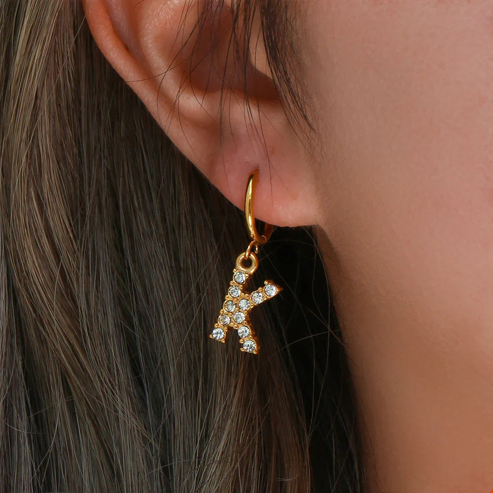 [Royal&Vicky]Wilhemina Initial Letter Earrings