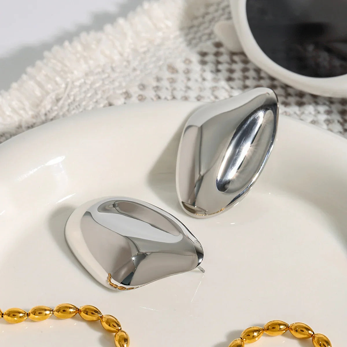 [Royal&Vicky]Zinnia Gold Earrings
