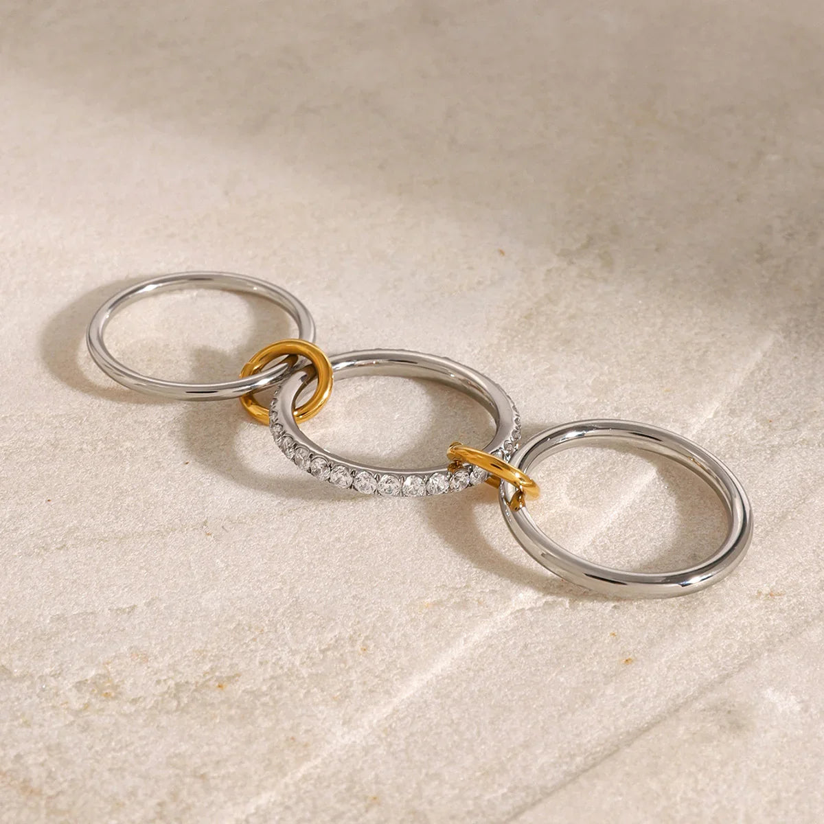 [Royal&Vicky]Desiree Stacked Diamond Ring