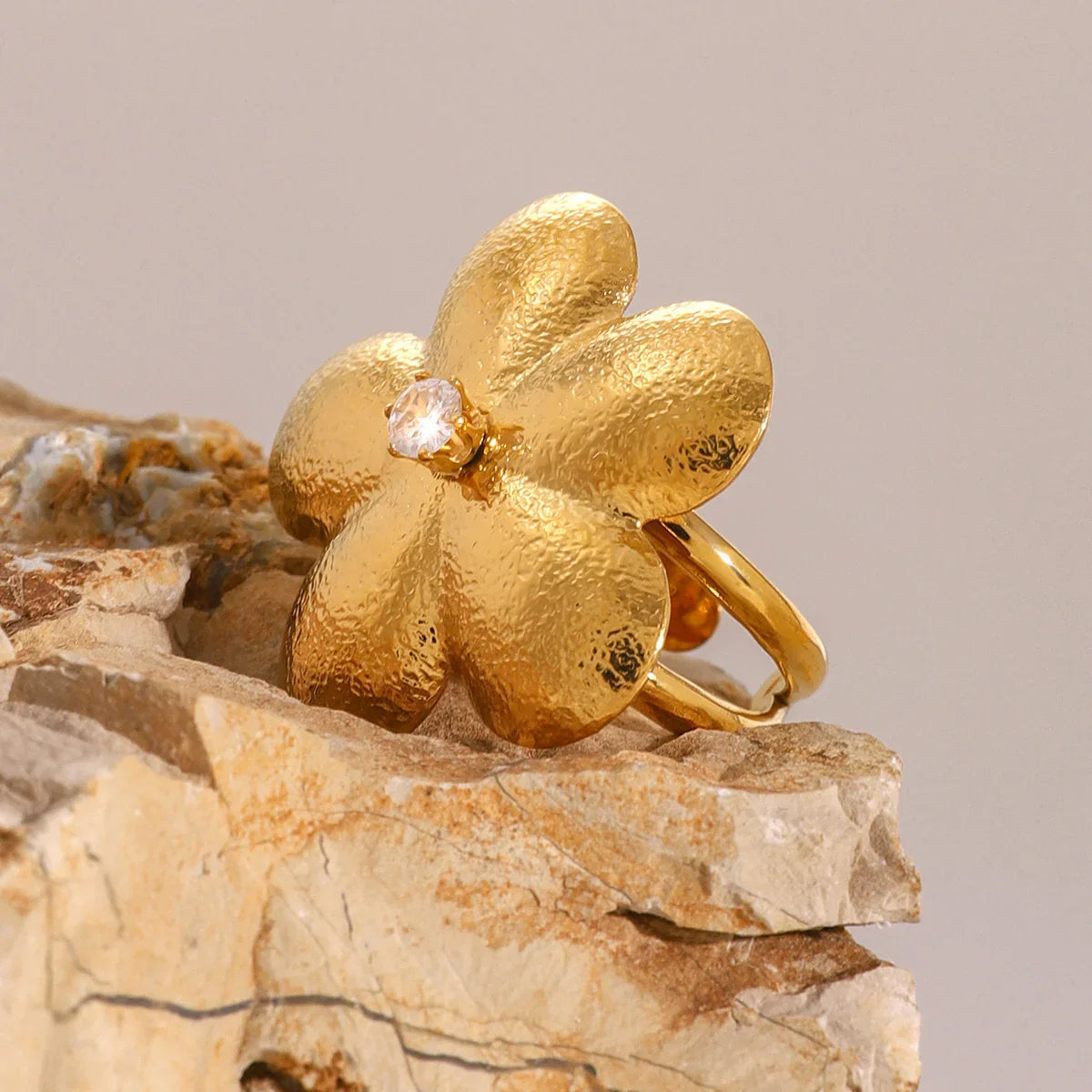 [Royal&Vicky]Flora Gold Petal Ring