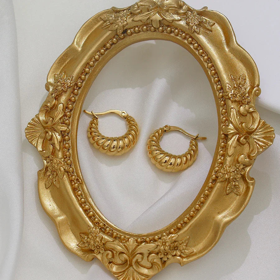 [Royal&Vicky]Croissant Hoop Earrings