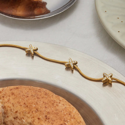 {"[Royal&Vicky]Brienne Diamond Cross Herringbone Bracelet": "[Royal&Vicky]ブリアン ダイヤモンド クロス ヘリンボーン ブレスレット"}