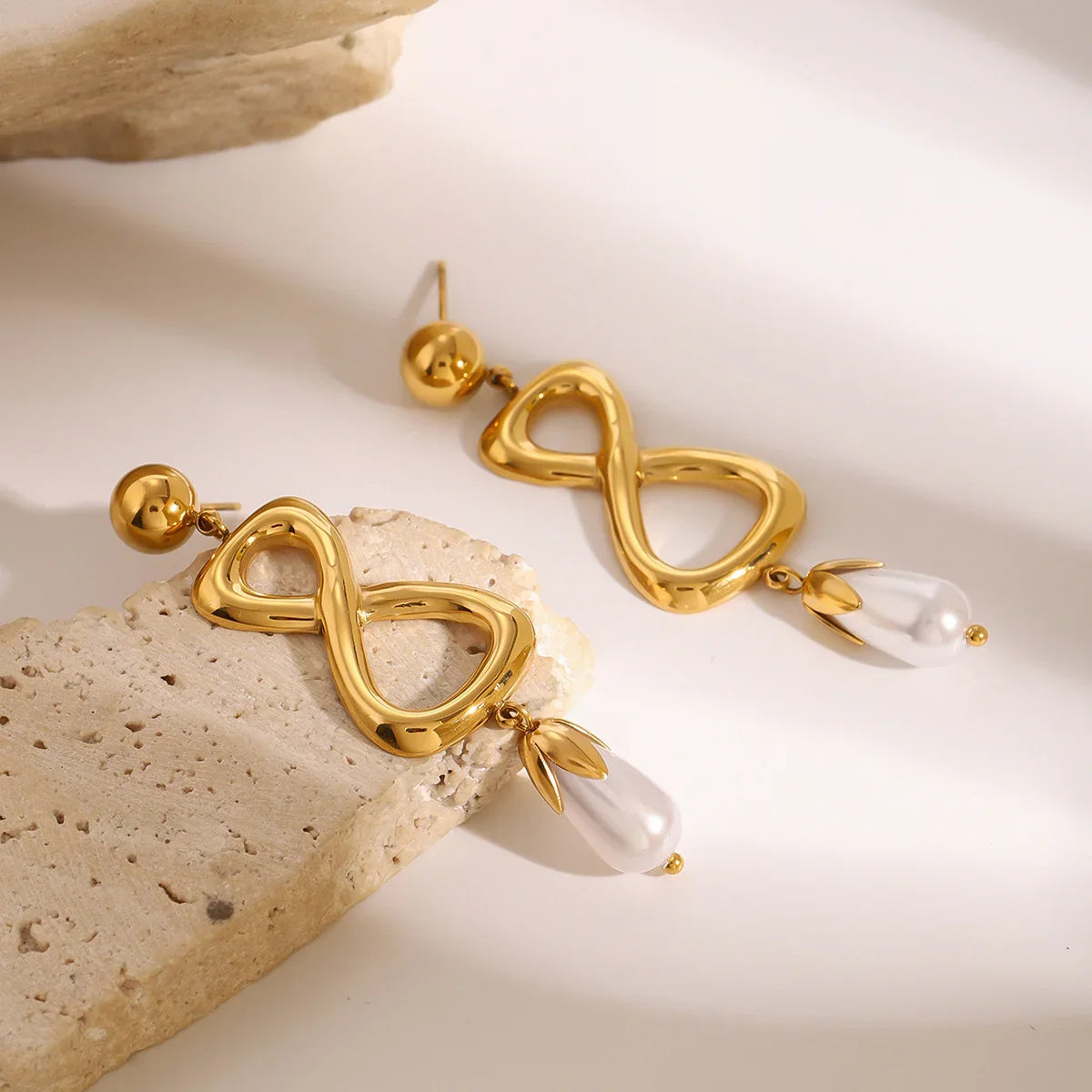[Royal&Vicky]Kaylee Freshwater Pearl Earrings