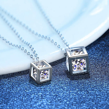 [Leaves]GEOMETRIC SUGAR-CUBE MOISSANITE NECKLACE