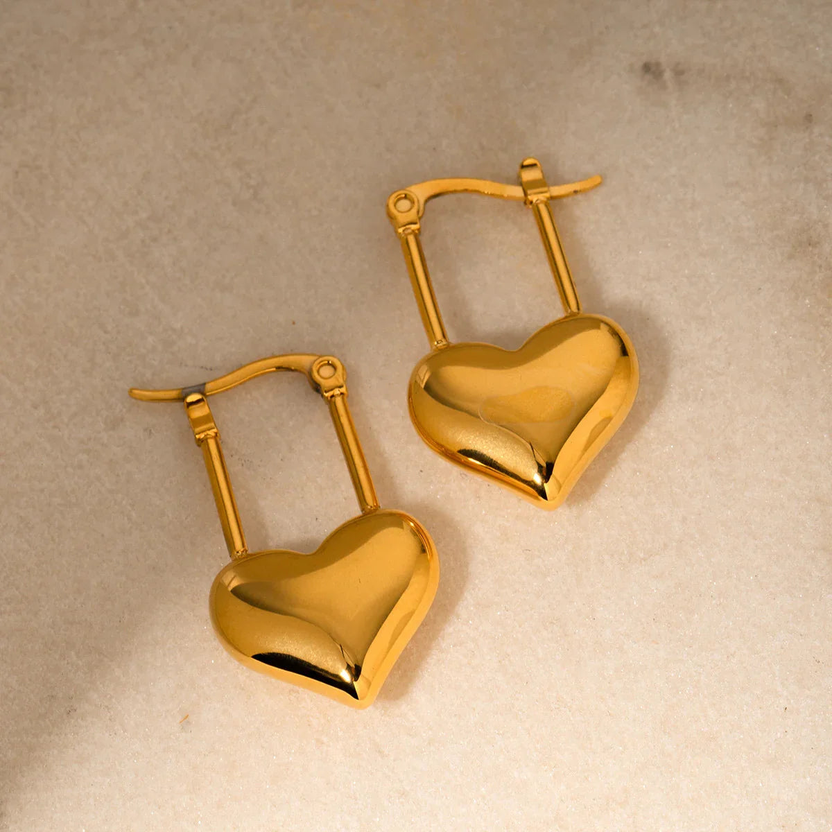 [Royal&Vicky]Jessamine Heart Earrings