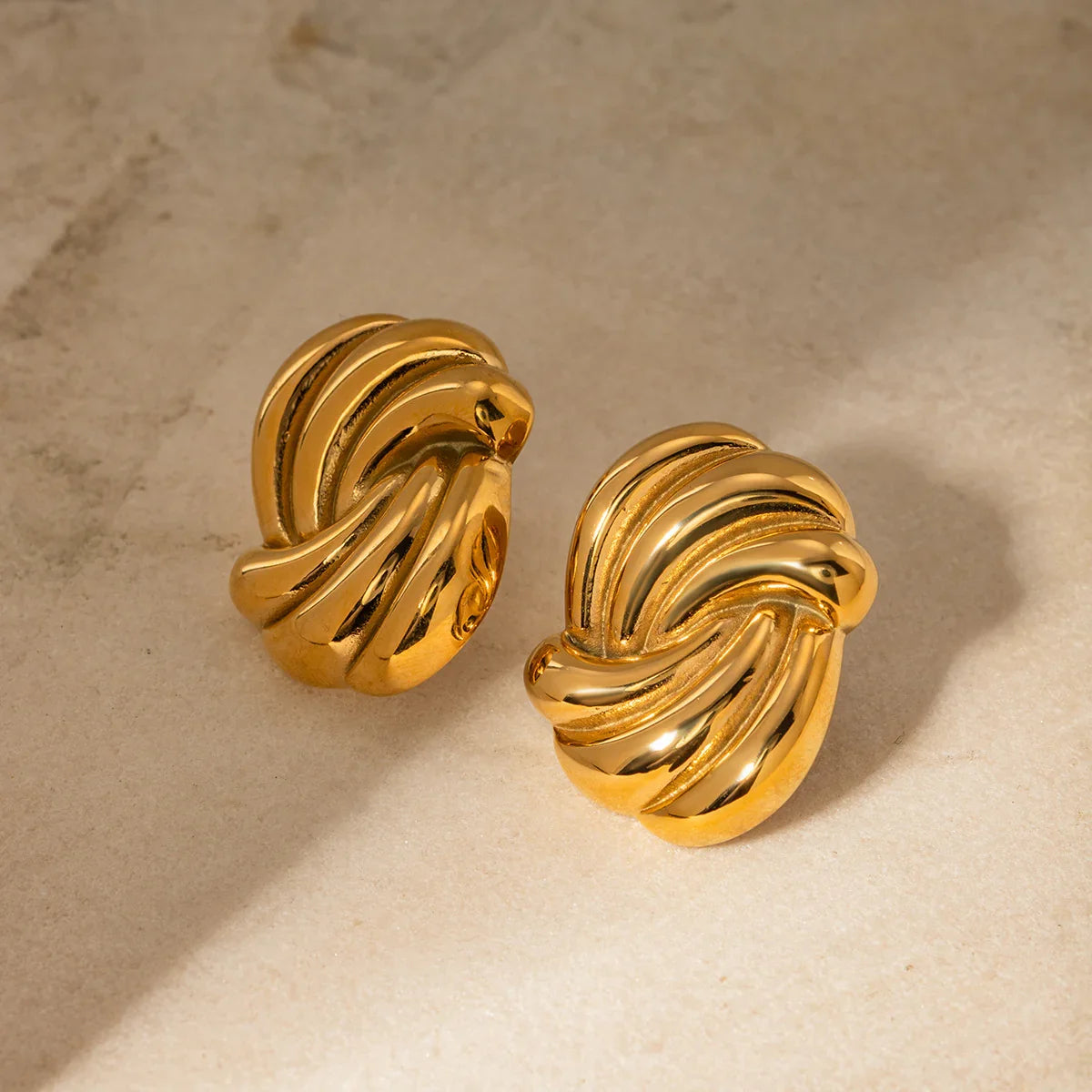 [Royal&Vicky]Floriana Gold Earrings
