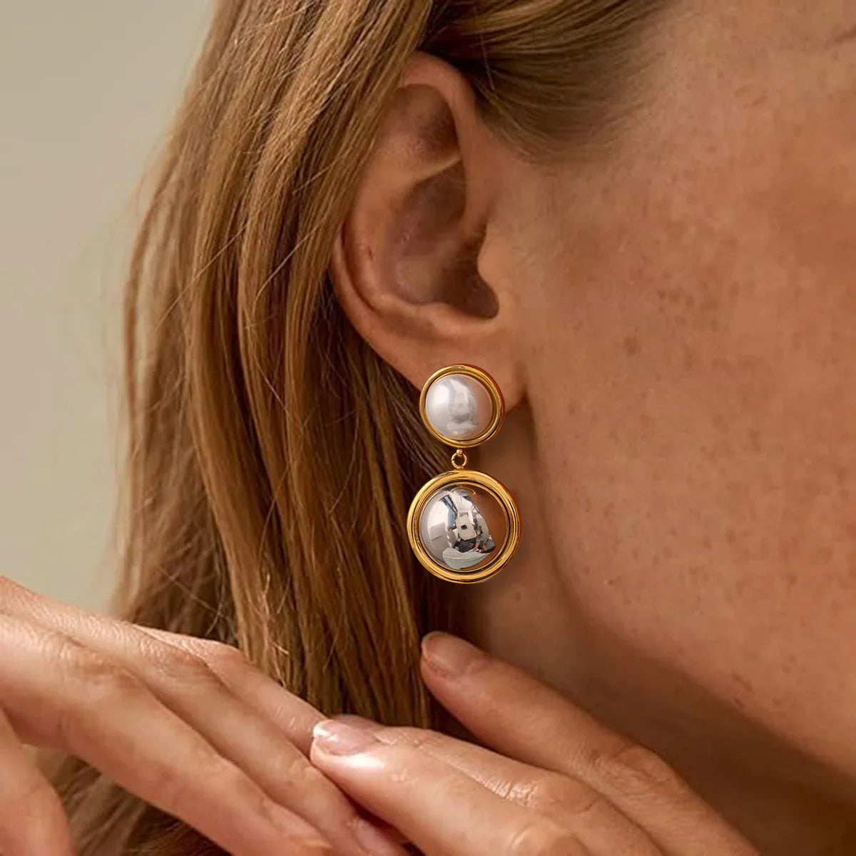 [Royal&Vicky]Avery Pearl Dome Earrings