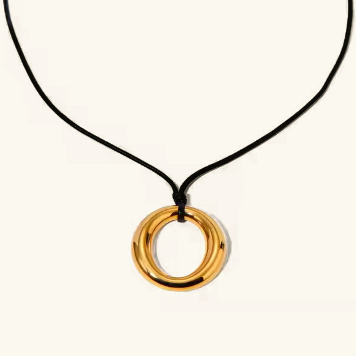 [Royal&Vicky]Evanna Ring Pendant