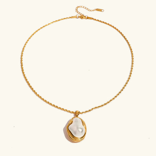 [Royal&Vicky]Carly Mother Of Pearl Pendant