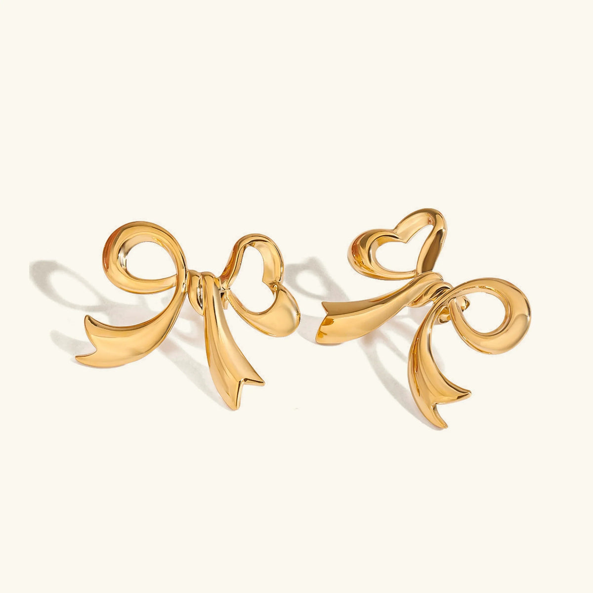 [Royal&Vicky]Carissa Gold Bowtie Earrings