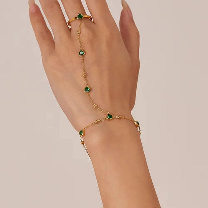 [Royal&Vicky]Gladys Emerald Heart Hand Chain
