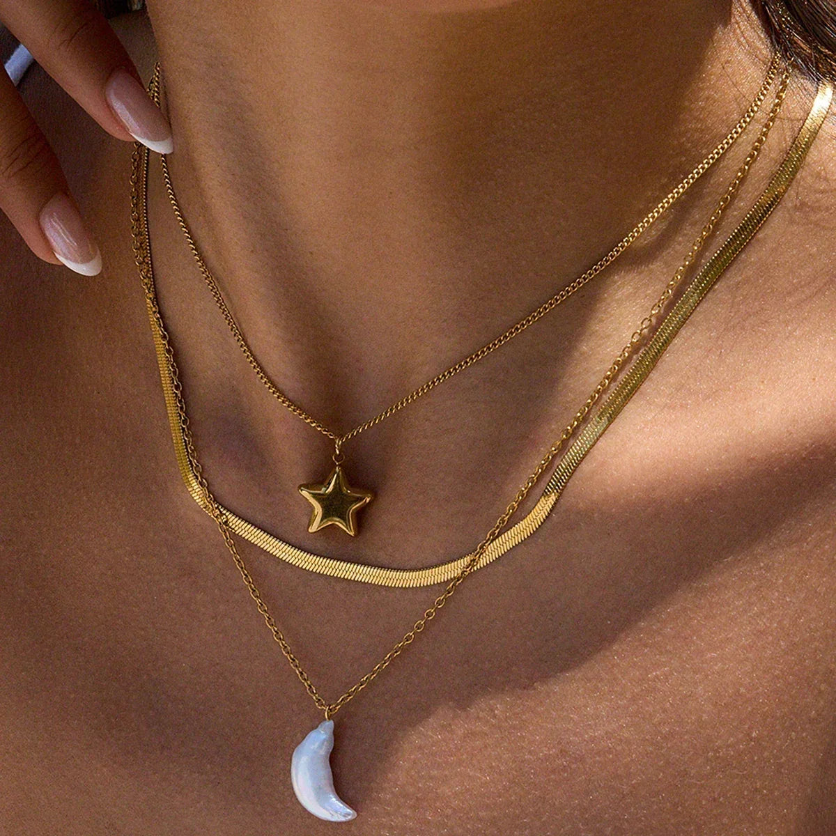 [Royal&Vicky]Cirra Sun & Moon Layered Gold Necklace
