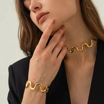 [Royal&Vicky]Senna Twisted Gold Bangle