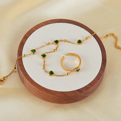 [Royal&Vicky]Gladys Emerald Heart Hand Chain