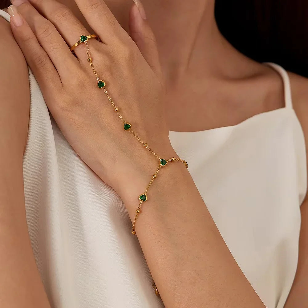[Royal&Vicky]Gladys Emerald Heart Hand Chain