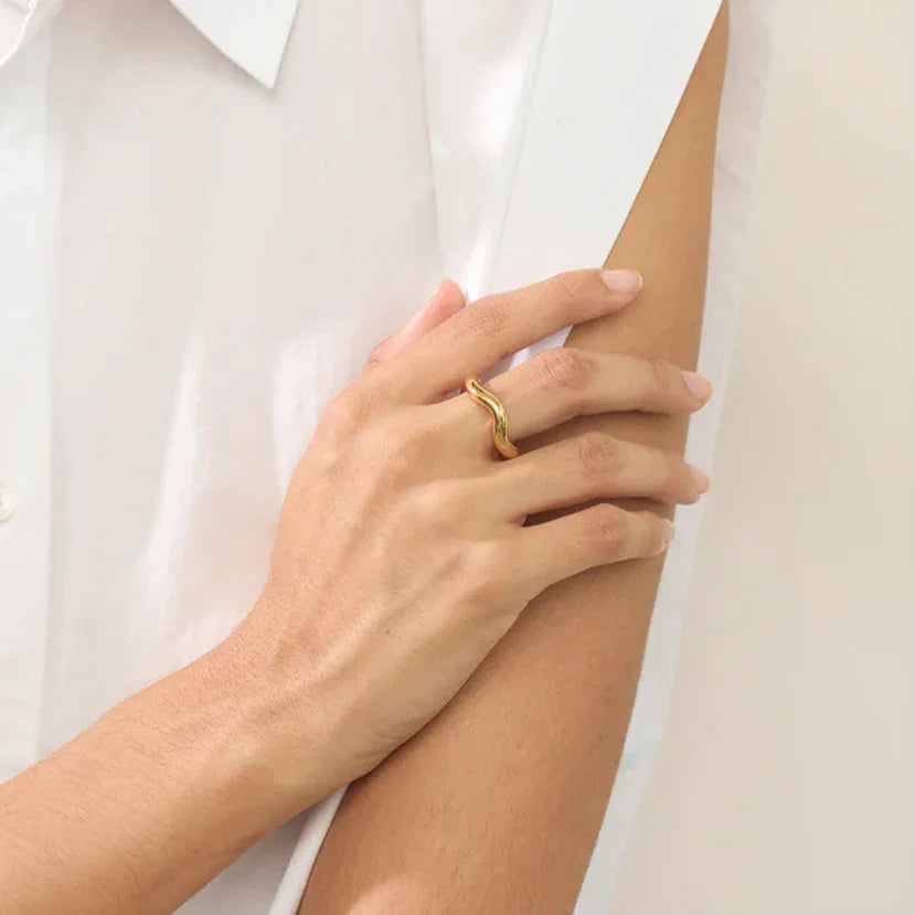 [Royal&Vicky]Lunaria Gold Wave Ring