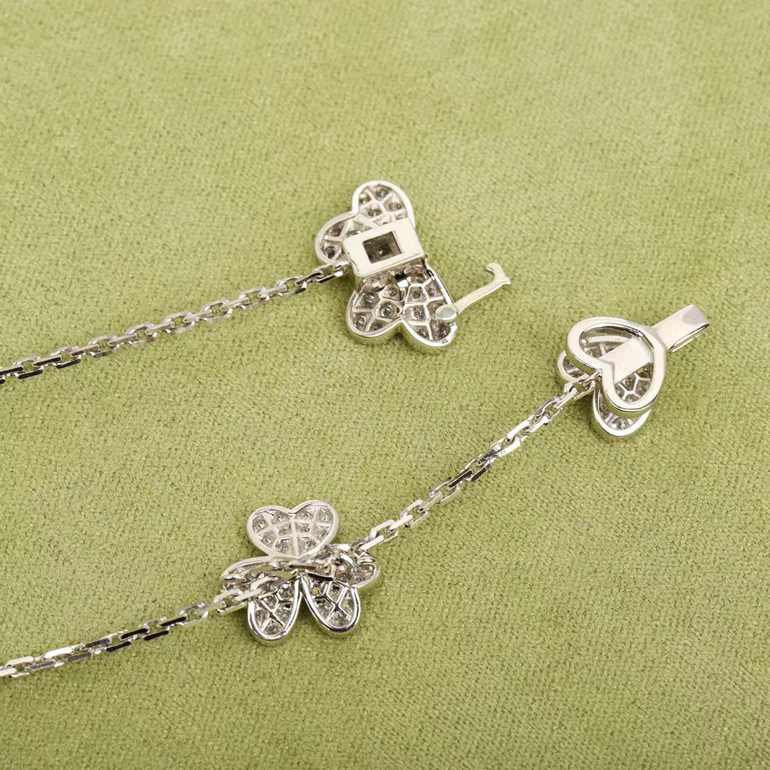 [Royal&Vicky]FRIVOLE SILVER 9 FLOWERS NECKLACE