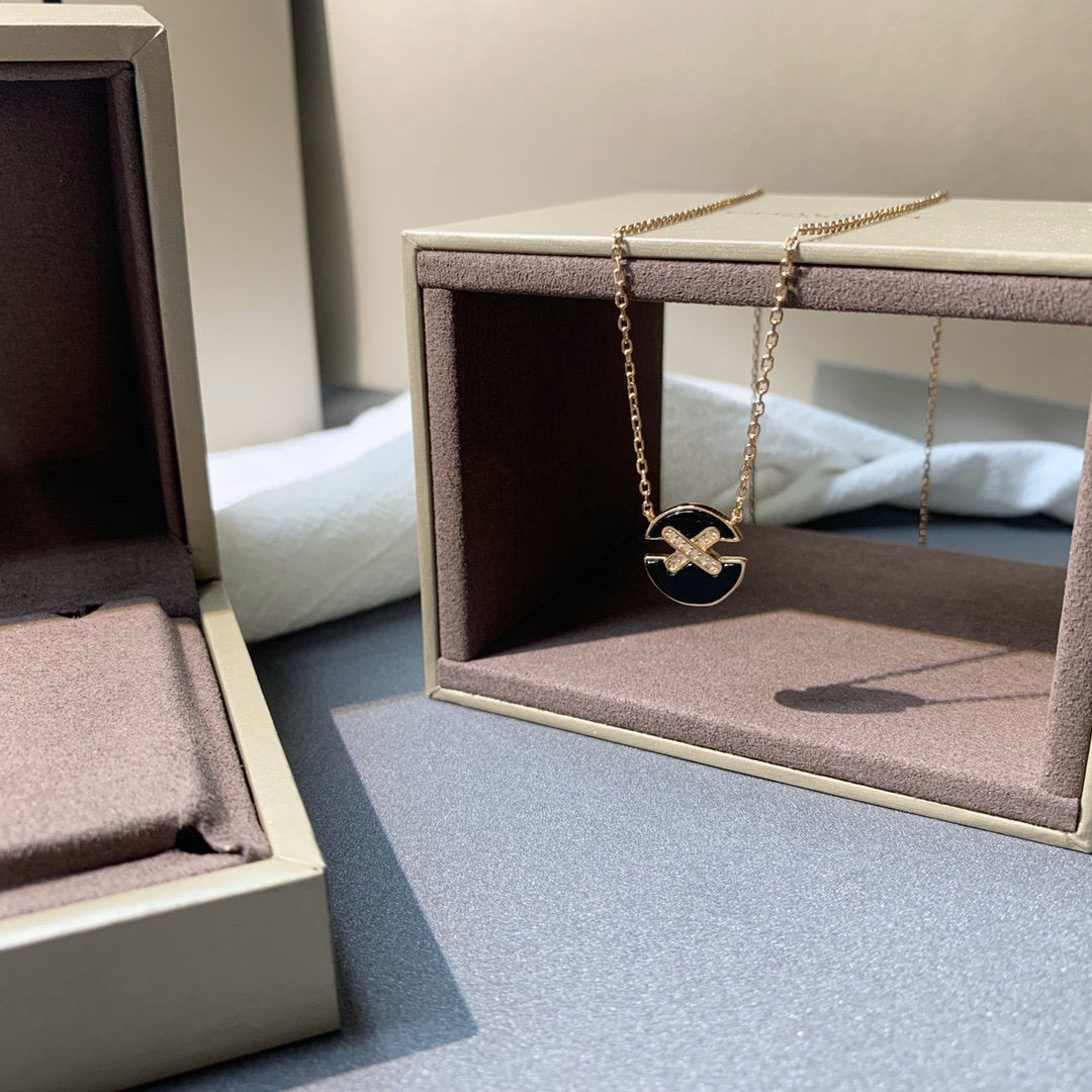 [Royal&Vicky]JEUX DE PINK GOLD DIAMOND NECKLACE