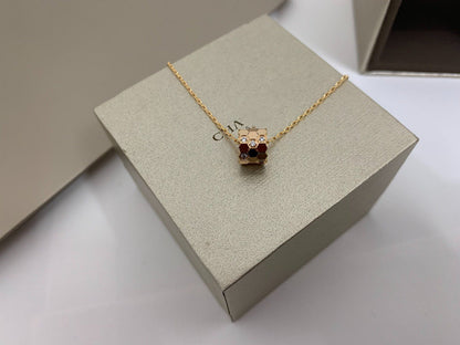 [Royal&Vicky]BEE LOVE DIAMOND NECKLACE