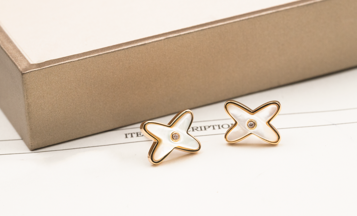 [Royal&Vicky]JEUX DE WHITE MOP PINK GOLD DIAMOND EARRINGS