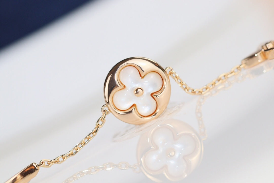 [Royal&Vicky]LEAF CLOVER BRACELET