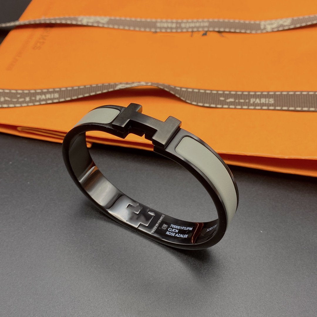 [Royal&Vicky]CLIC HM SO BLACK GREY BRACELET