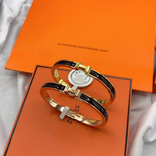 [Royal&Vicky]CLASSIC HM CLIC BLACK 8MM ENAMEL BRACELET