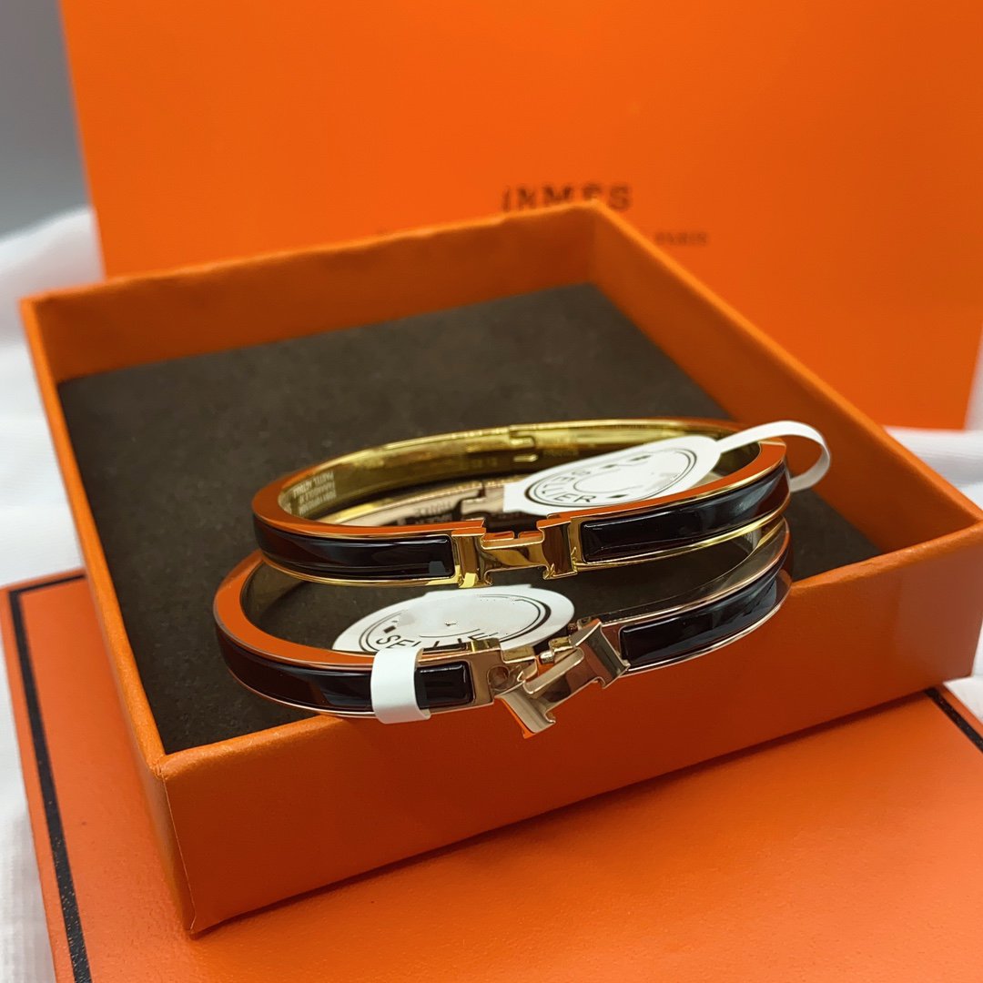 [Royal&Vicky]CLASSIC HM CLIC BLACK 8MM ENAMEL BRACELET