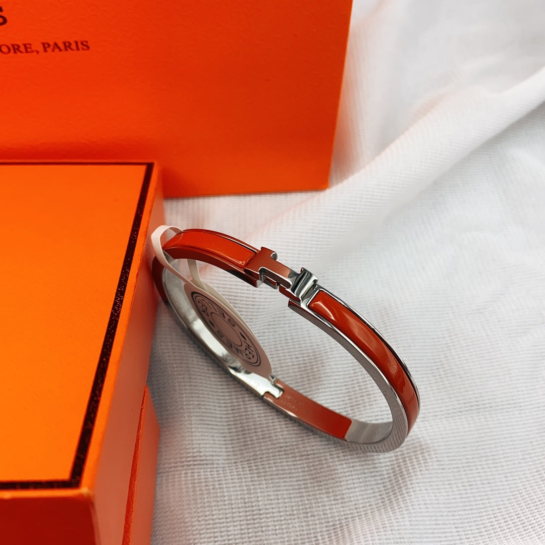 [Royal&Vicky]CLASSIC HM CLIC RED 8MM ENAMEL BRACELET
