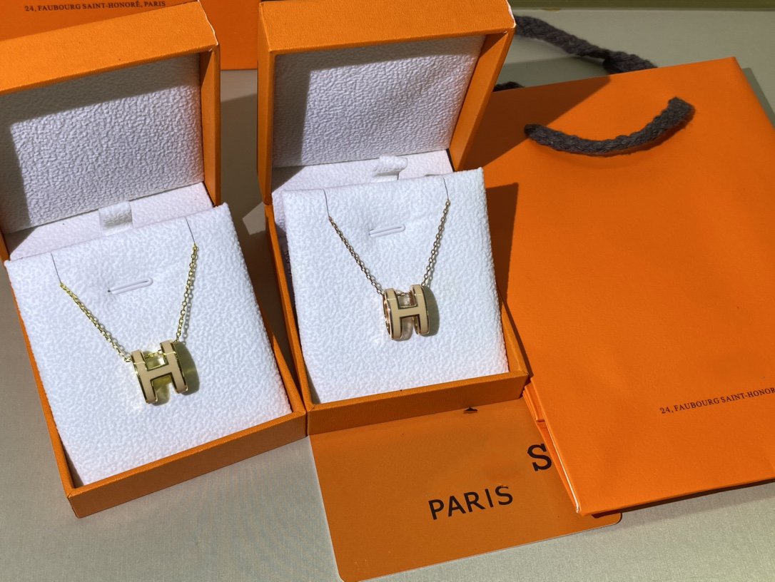 [Royal&Vicky]HM CLIC YELLOW ENAMEL GOLD NECKLACE