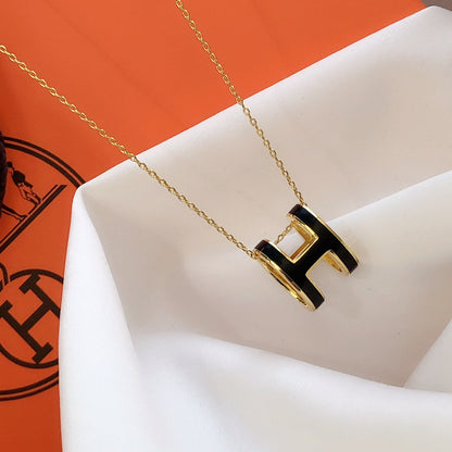 [Royal&Vicky]HM CLIC BLACK ENAMEL GOLD NECKLACE