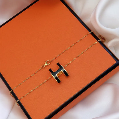 [Royal&Vicky]HM CLIC BLACK ENAMEL GOLD NECKLACE