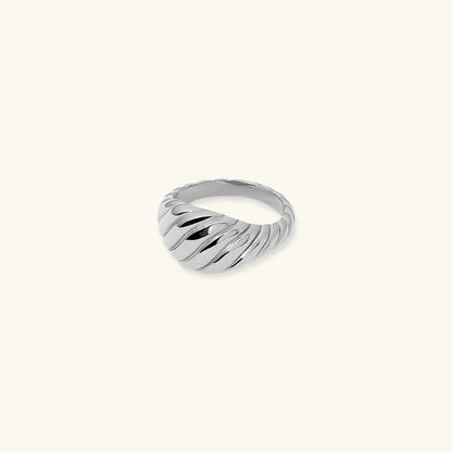 [Royal&Vicky]Ylenna Gold Croissant Ring
