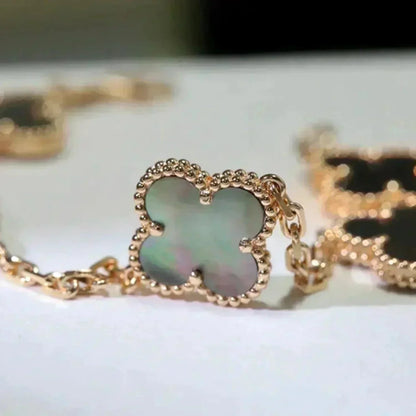 [Royal&Vicky]LUCKY CLOVER 5-MOTIF BRACELET - GREY MOTHER-OF-PEARL COLLECTION