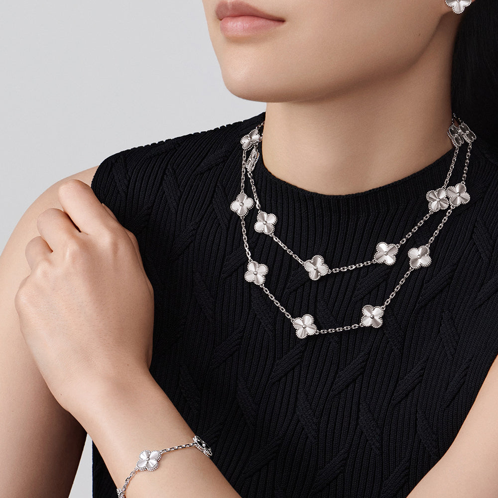 [Royal&Vicky]CLOVER 20 MOTIFS DIAMOND SILVER