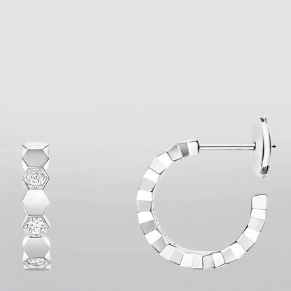 [Royal&Vicky]Hollow Design Four-Leaf Clover Flower Shape Earrings