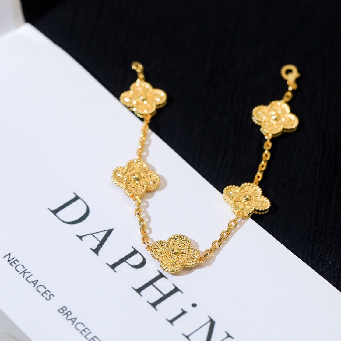 [Royal&Vicky]LUCKY CLOVER 5-MOTIF BRACELET - BRONZING