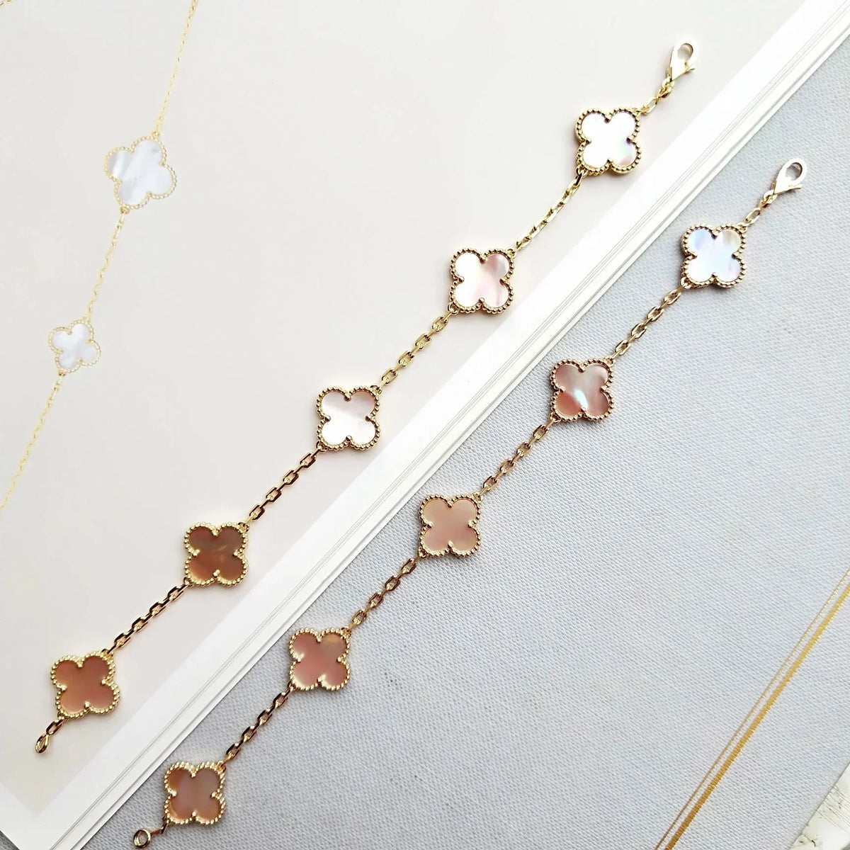 [Royal&Vicky]LUCKY CLOVER 5-MOTIF BRACELET - PINK MOTHER-OF-PEARL COLLECTION
