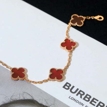[Royal&Vicky]LUCKY CLOVER 5-MOTIF BRACELET - RED CARNELIAN COLLECTION